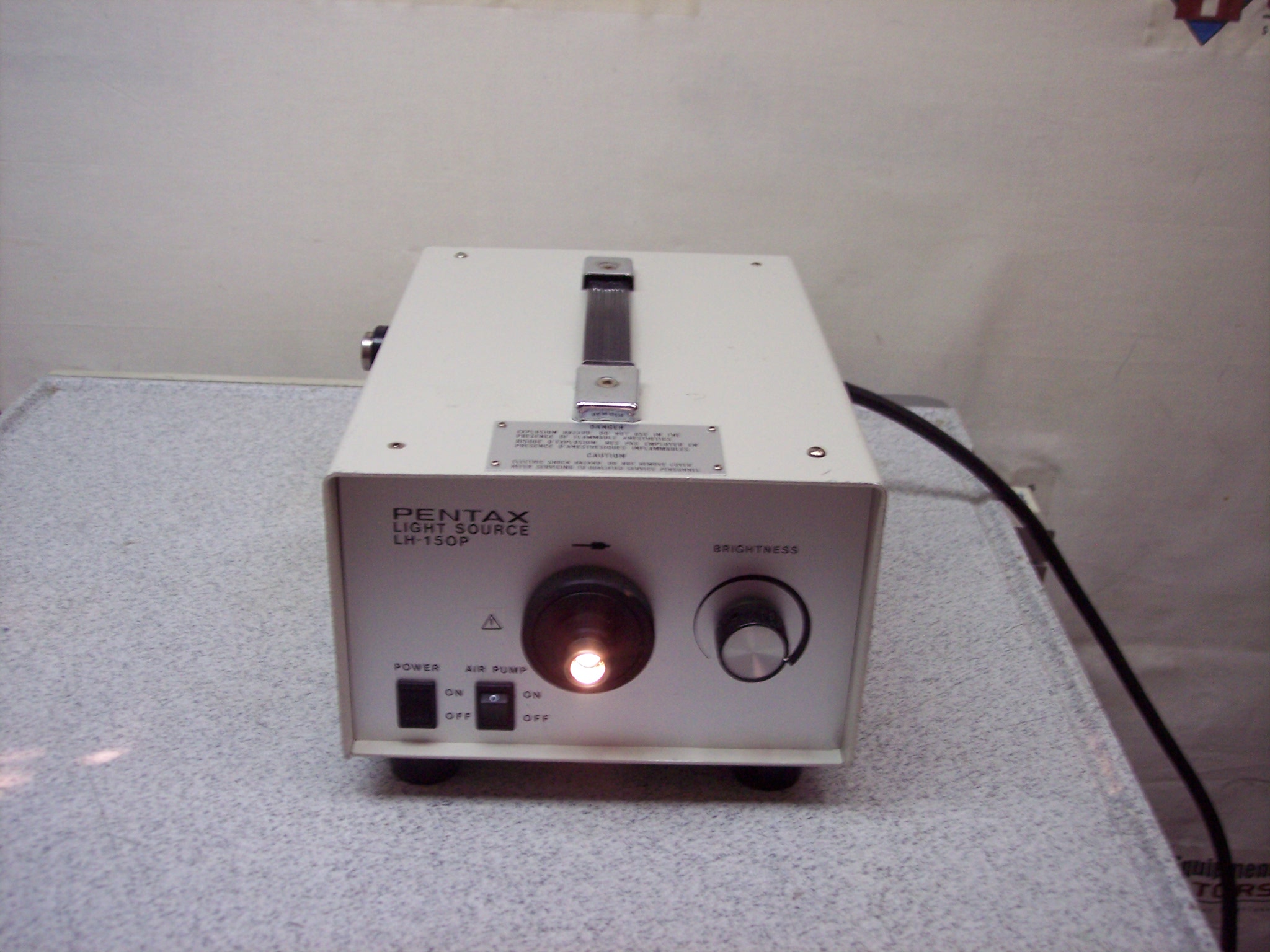 Pentax LH-150P Light Source