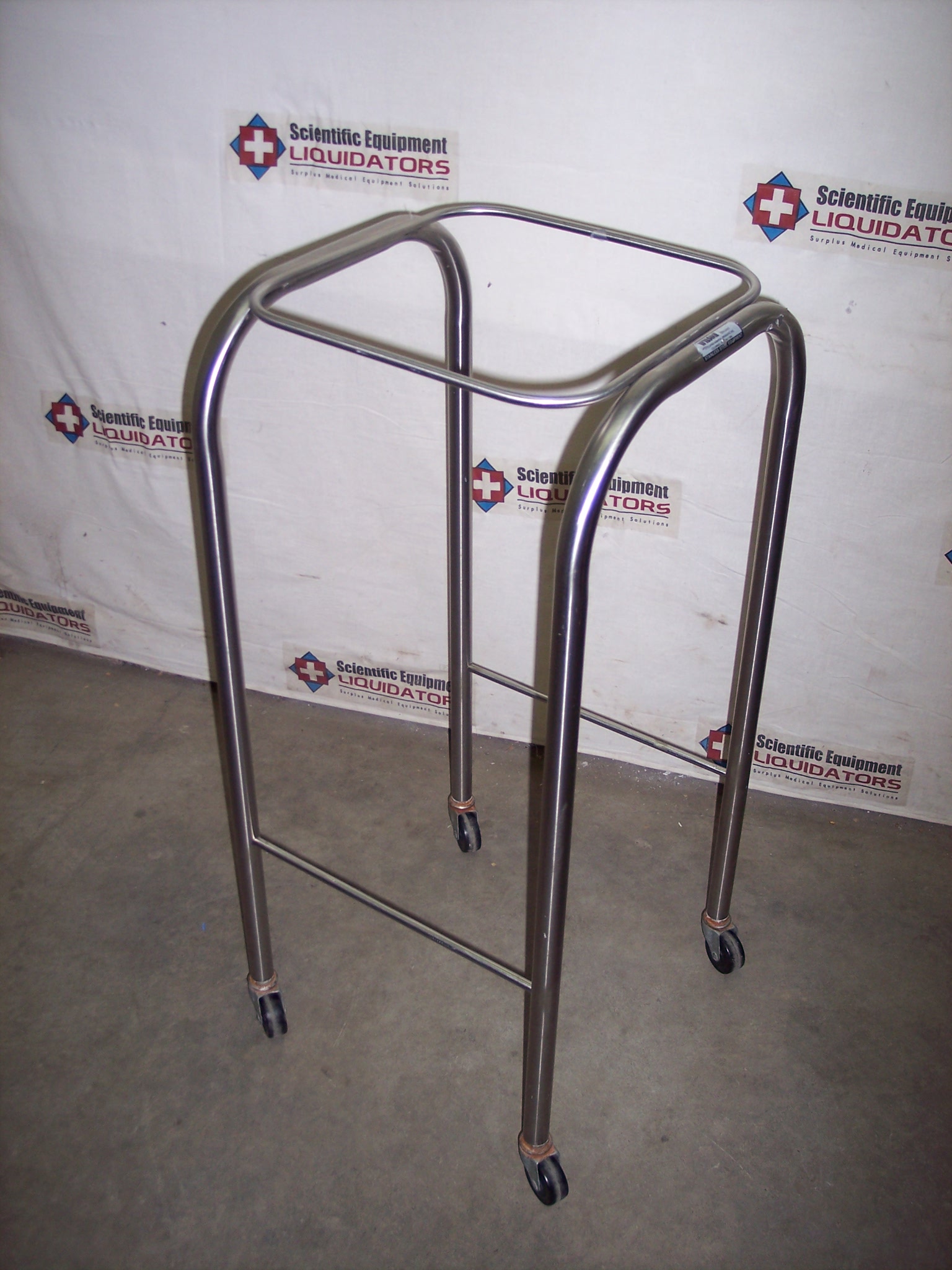 Wilson Ring Stand