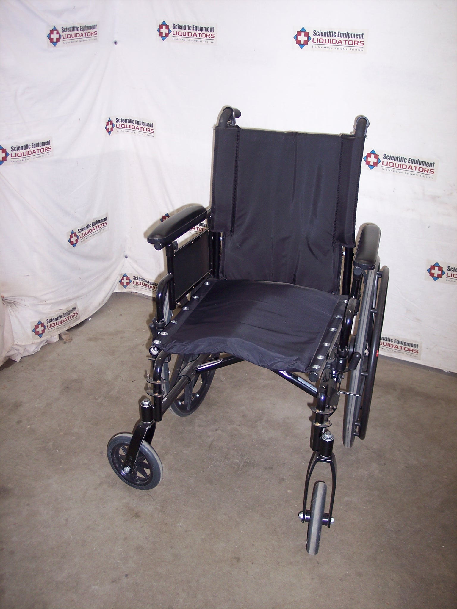 Invacare 9000xt 18" Wheelchair