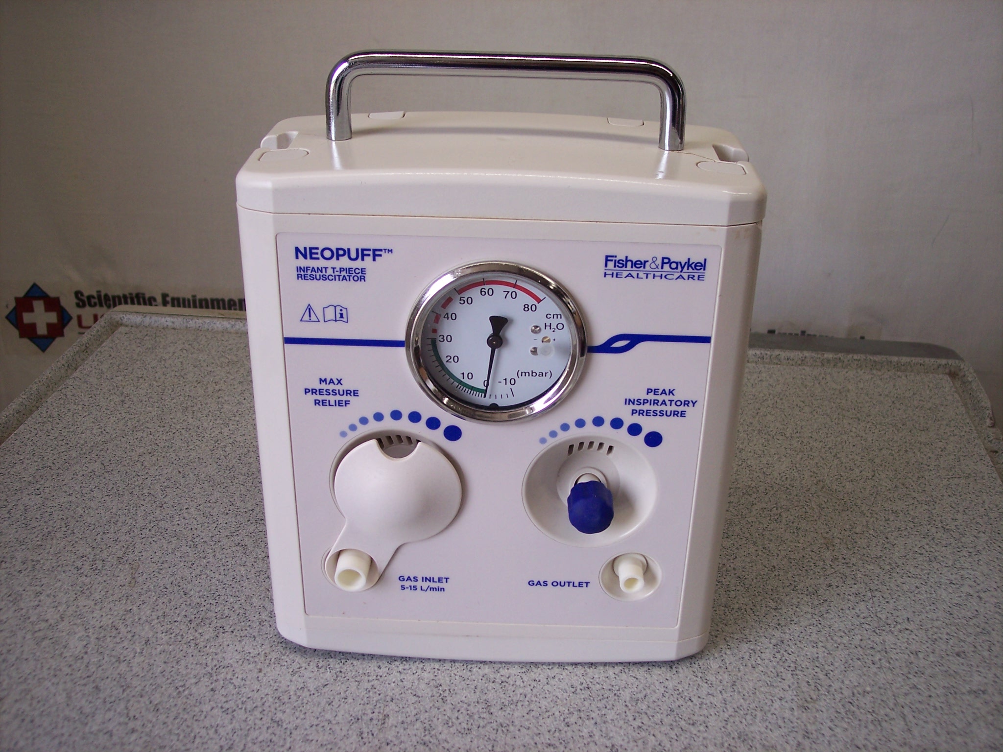 Fisher & Paykel RD900AEU Neopuff Infant T-Piece Resuscitator 