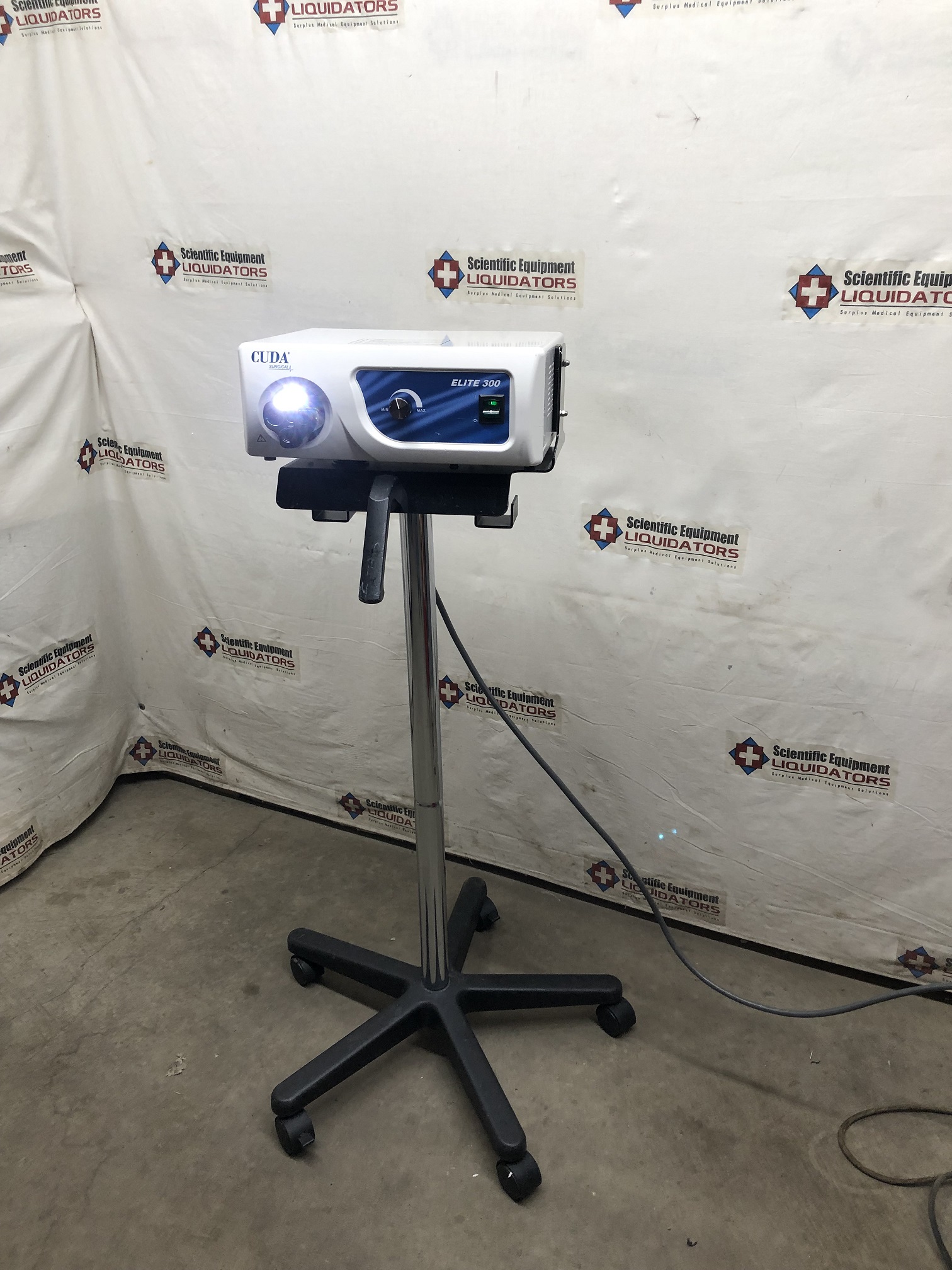 Cuda Surgical Elite 300 Light Source