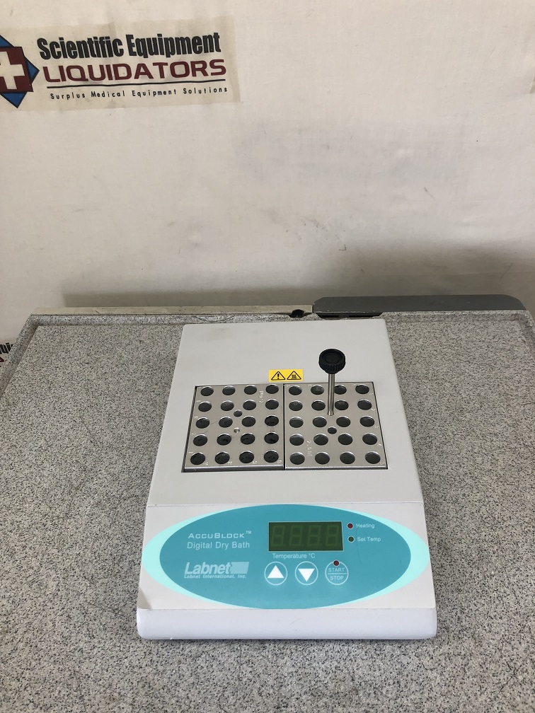 Labnet D1200 AccuBlock Digital Dry Bath