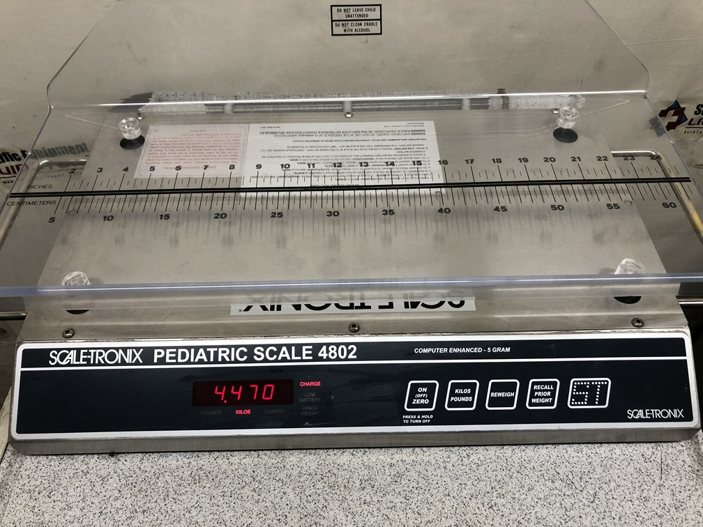 Scale-Tronix 4802 Pediatric Scale