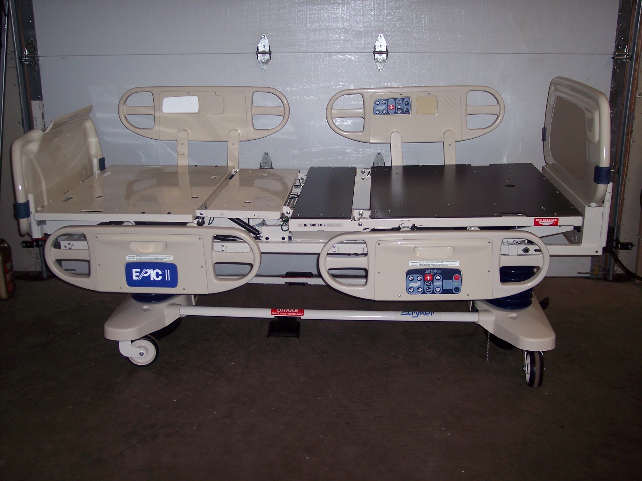Stryker Epic II Critical Care Bed
