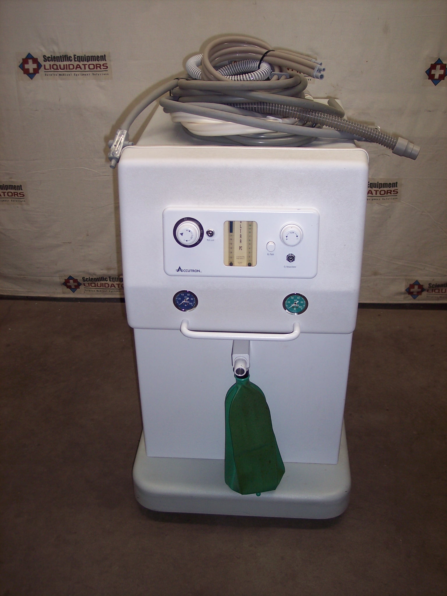Newport Accutron Concious Sedation Unit Analgesia Gas Machine 