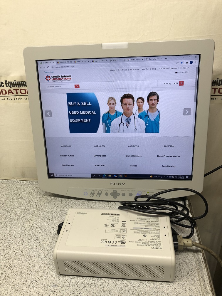 Sony LMD-1950MD/BS Monitor w/ Sony AC-2450MD Power Supply