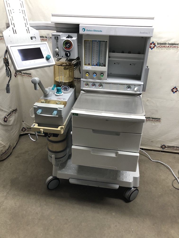 Datex Ohmeda Aestiva/5 with SmartVent Anesthesia  Machine