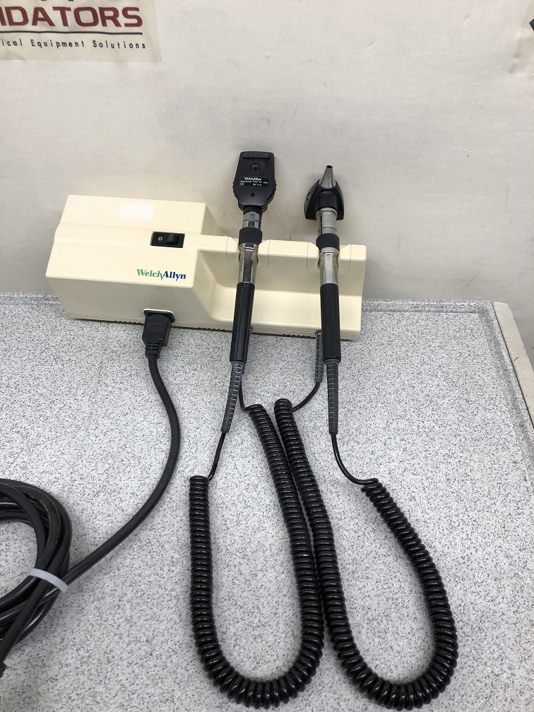 Welch Allyn 767 Oto/ Ophthalmoscope  