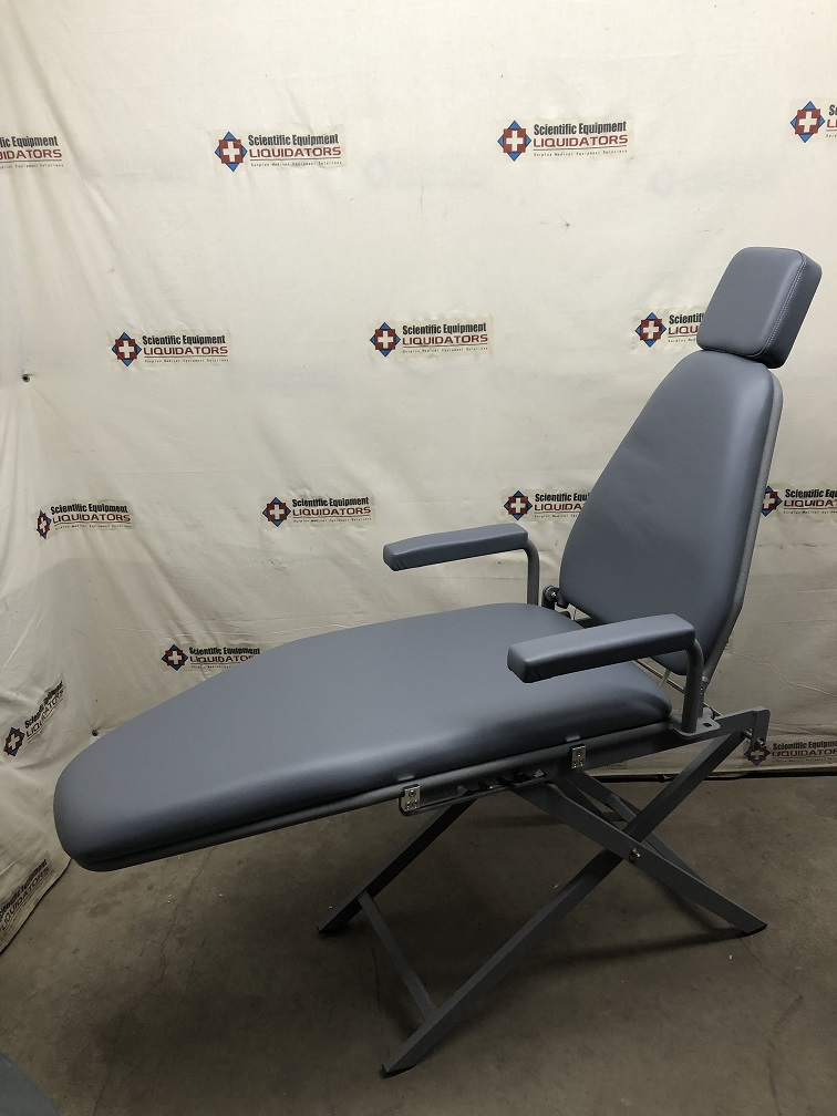 DNTL Works 4015.04.00 Basic Portable Patient Chair with Scissors Base