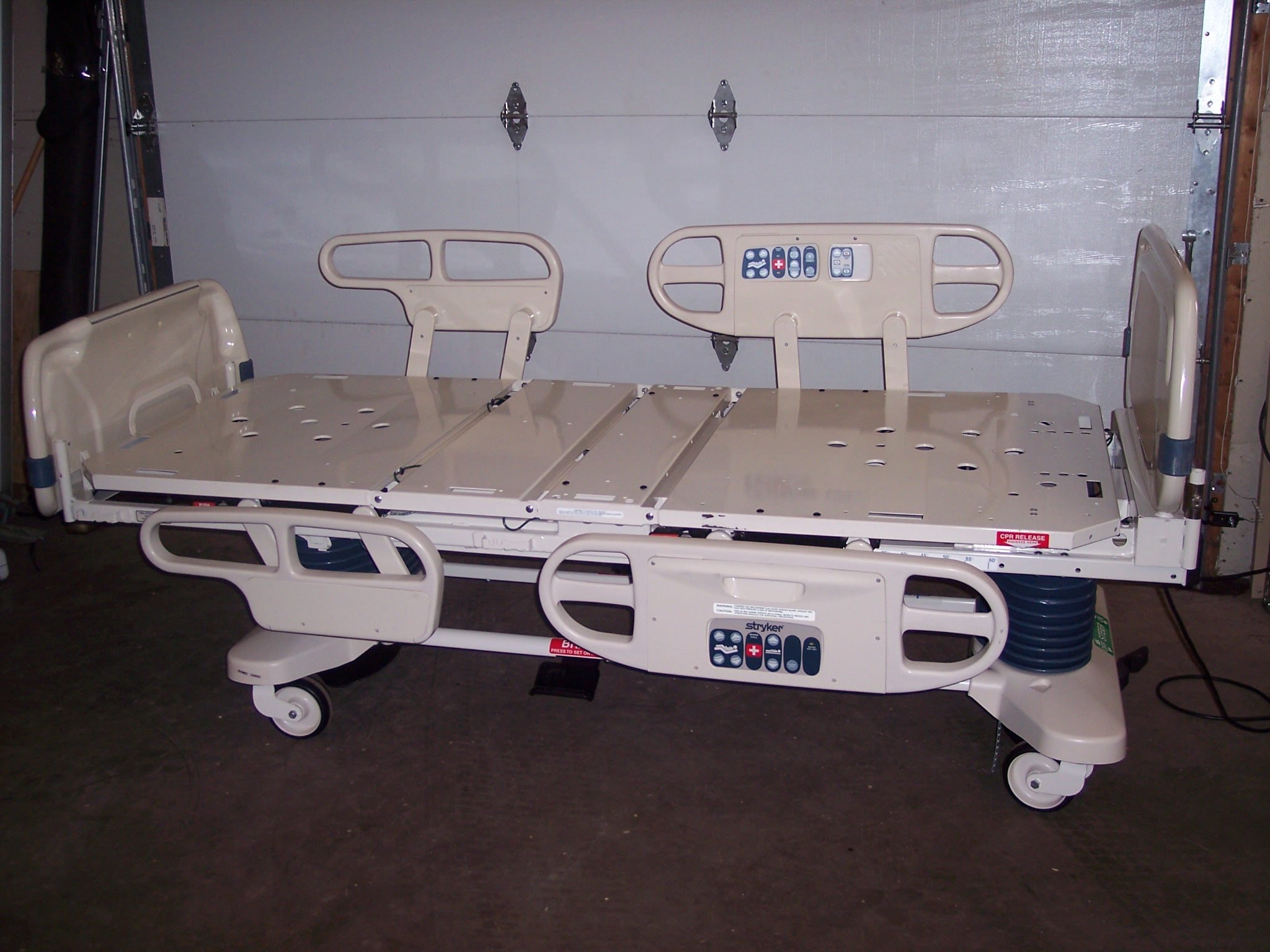 Stryker Secure II 3002 Custom Bed