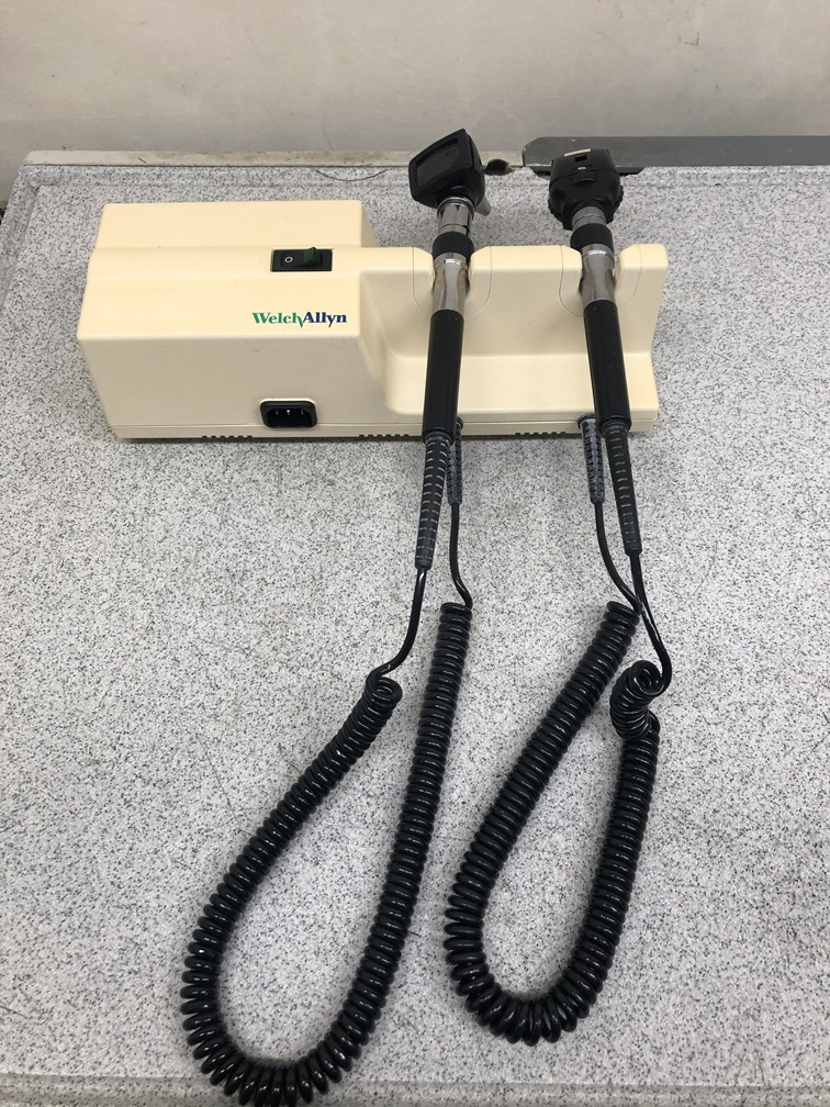 Welch Allyn 767 Oto/ Ophthalmoscope 