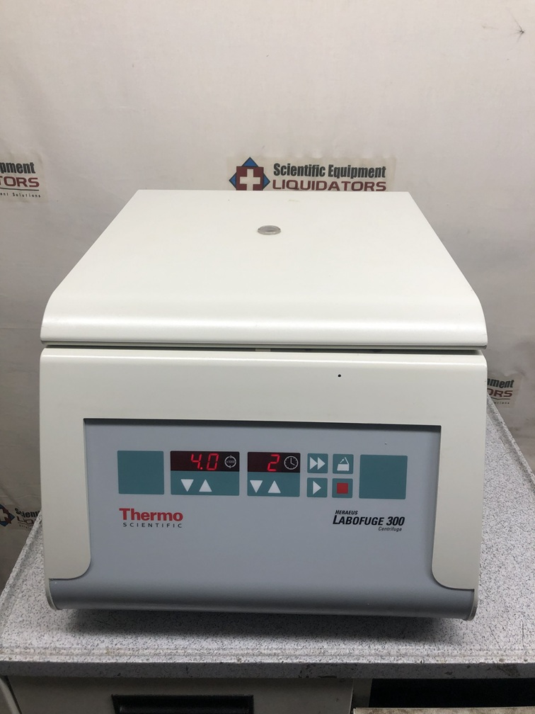 Thermo Scientific Heraeus Labofuge 300 Centrifuge CAT-No. 75003231